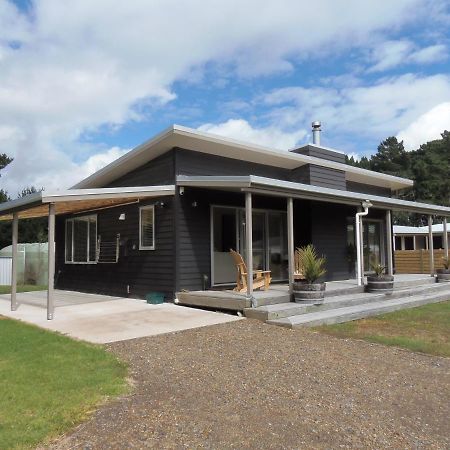 Nikau'S On Palmer Foxton Beach ภายนอก รูปภาพ